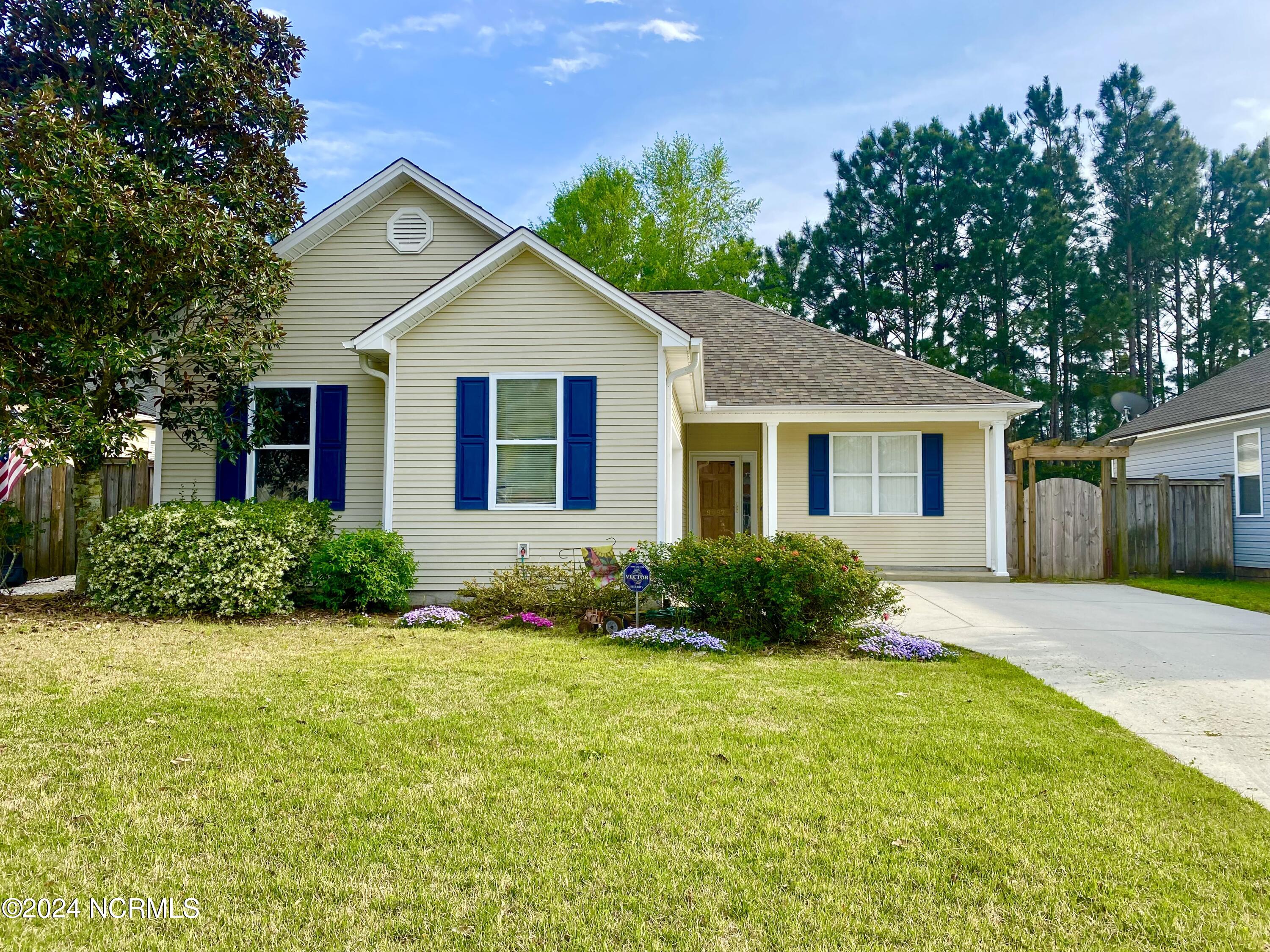 9497 Night Harbor Drive Property Photo 1