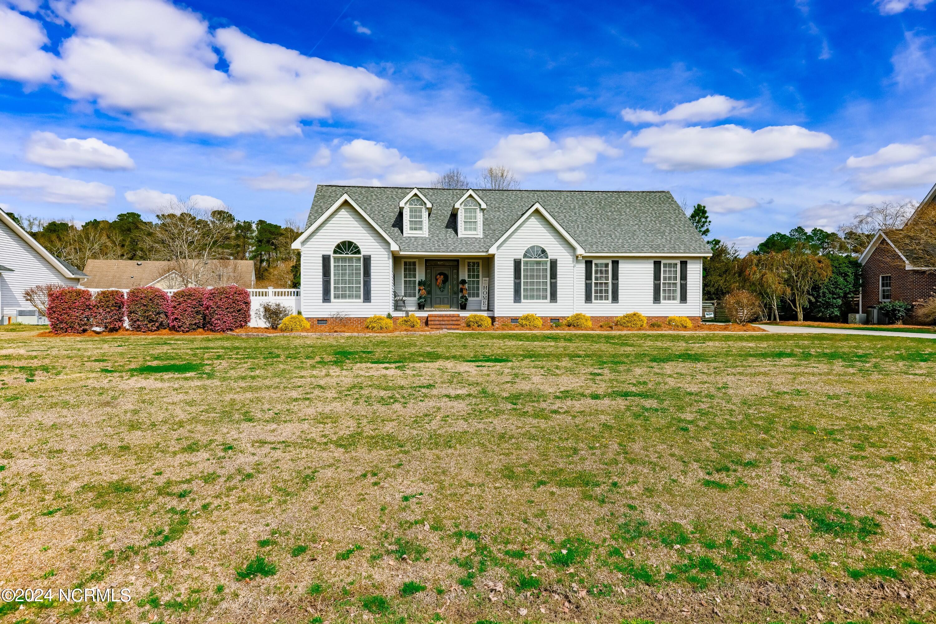 130 Azalea Lane Property Photo 1