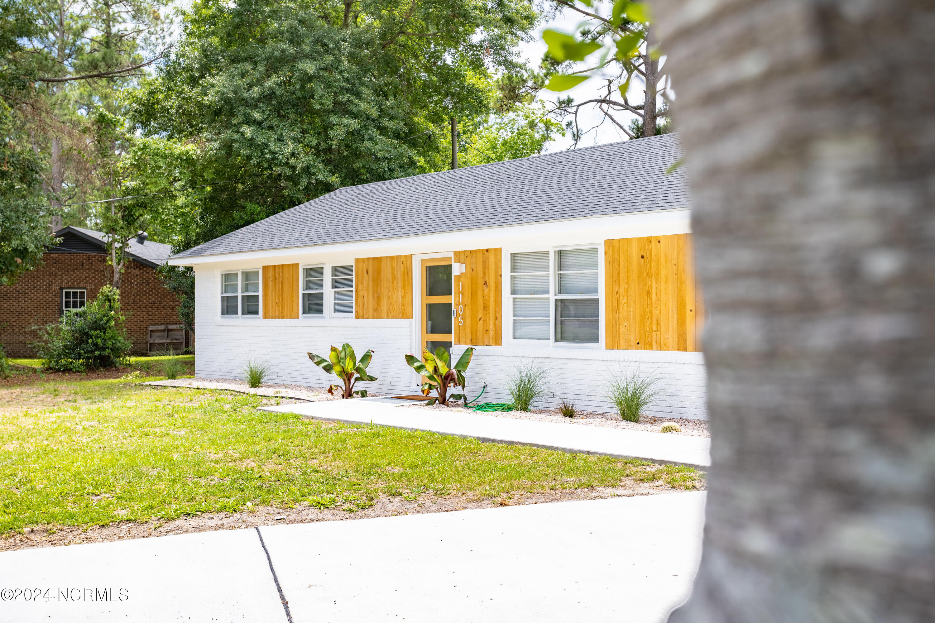 1105 Spring Branch Road Property Photo 1