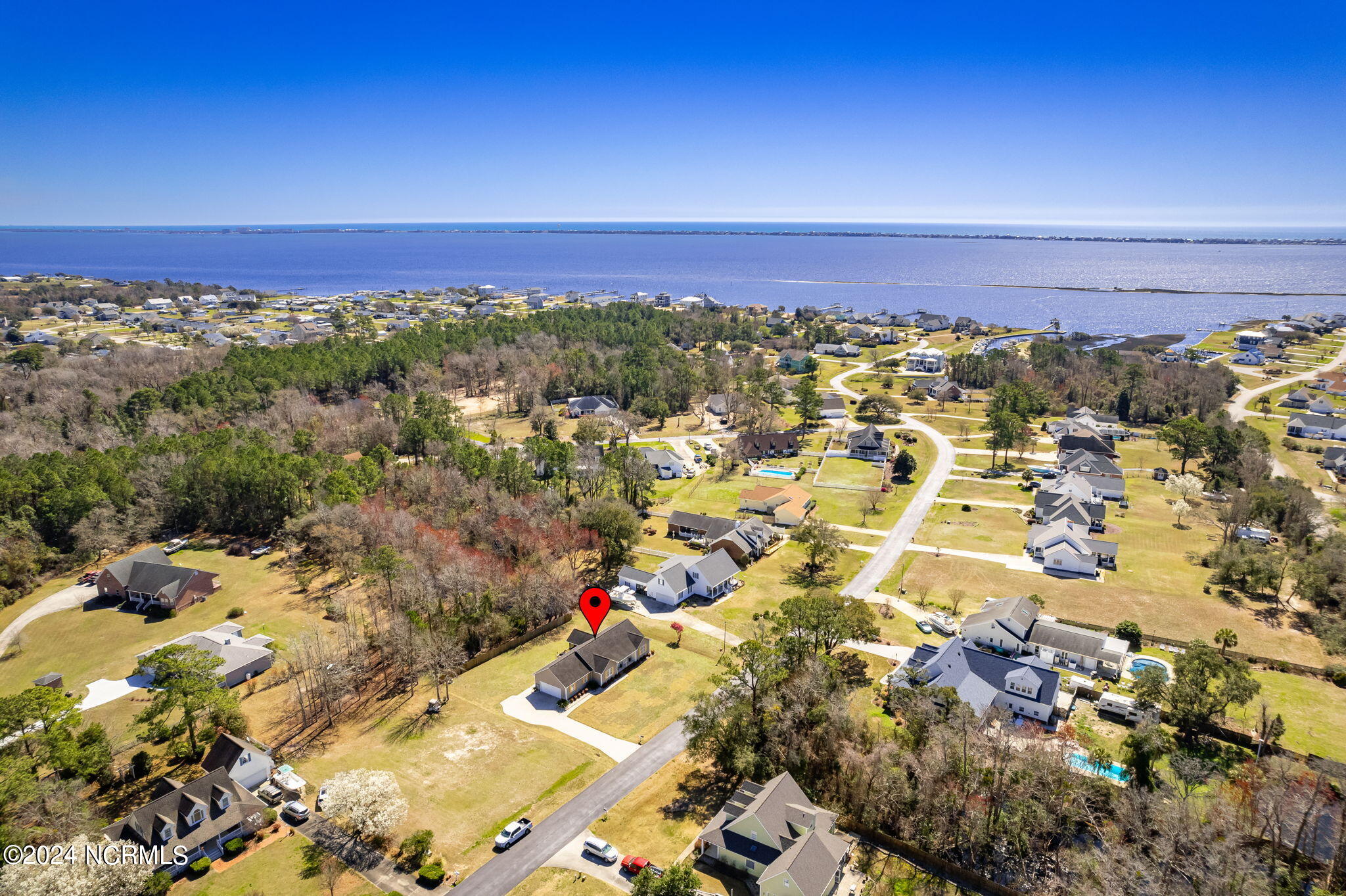 215 Yacht Club Drive & Boat Slip 53 Property Photo