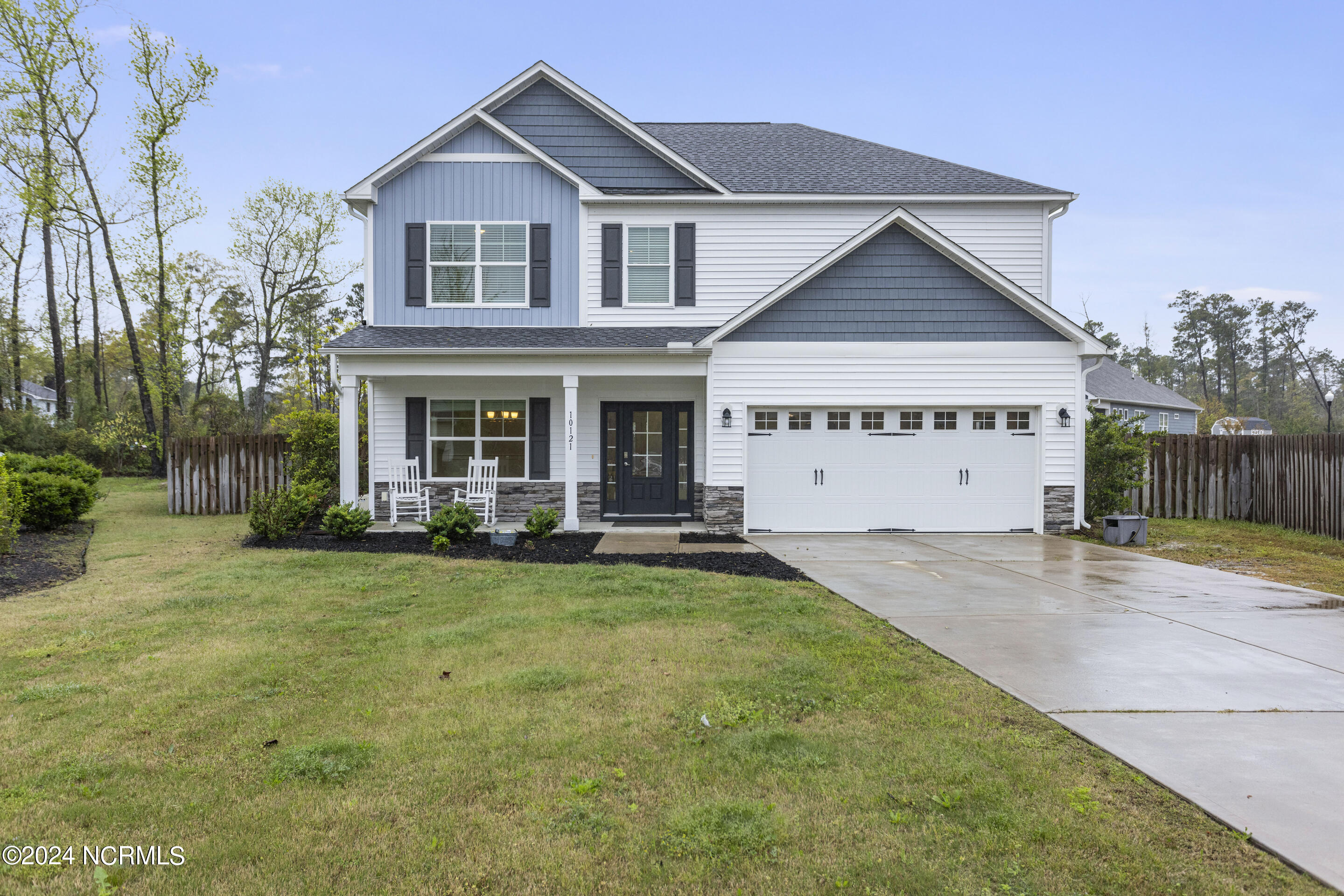 10121 Belville Oaks Lane Property Photo 1