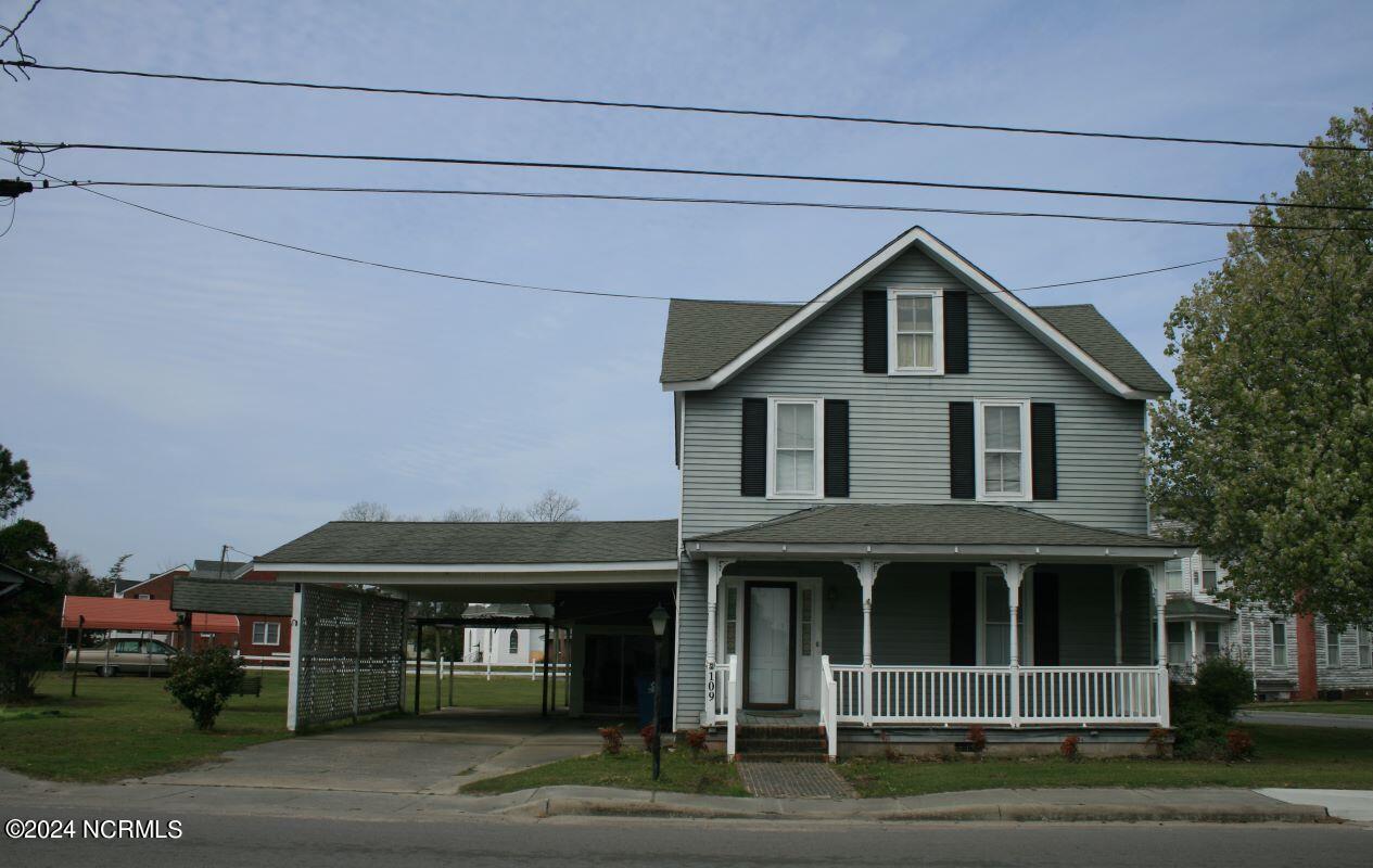 109 N Road Street Property Photo
