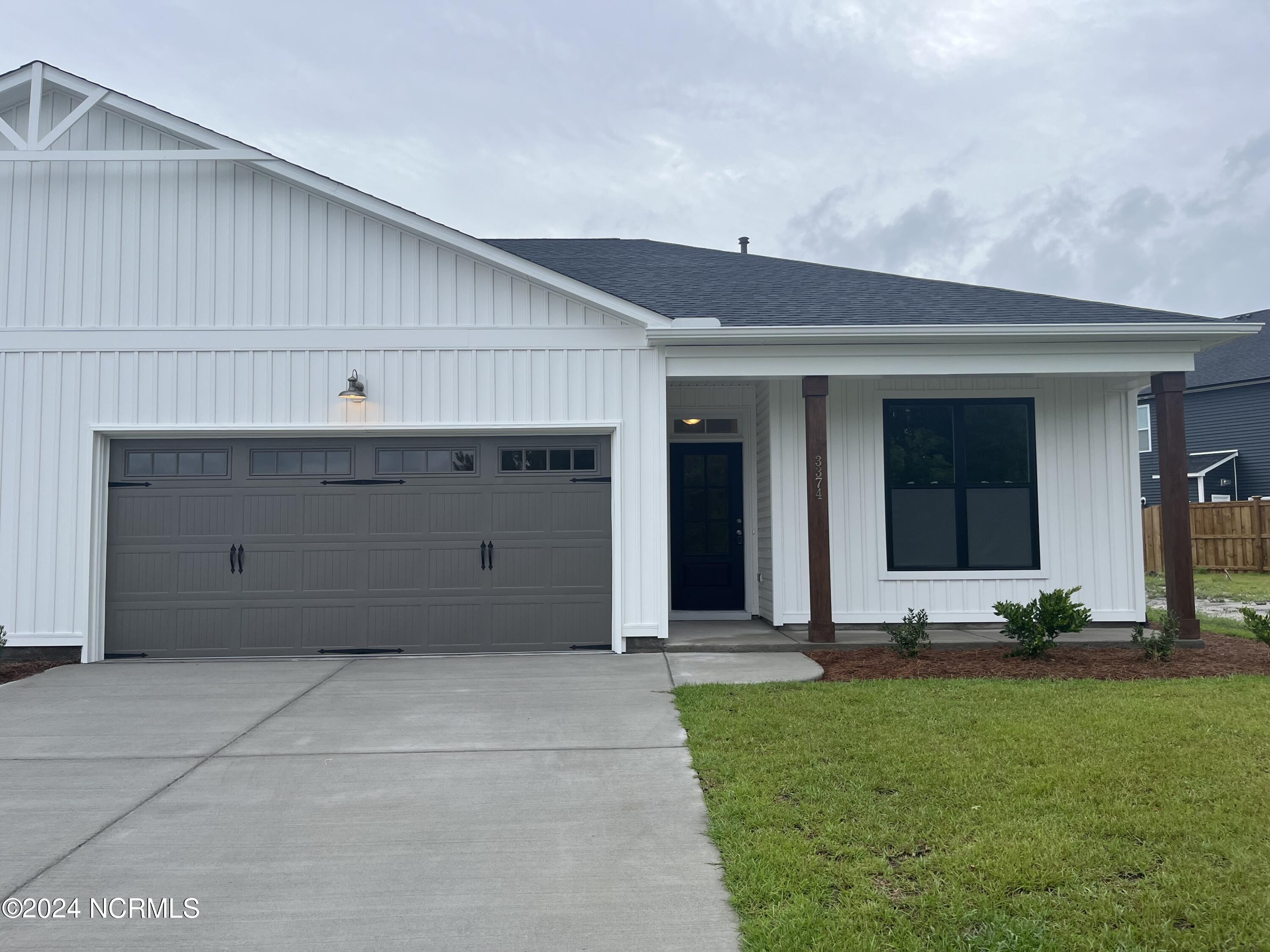 3374 Paragon Point Property Photo 1