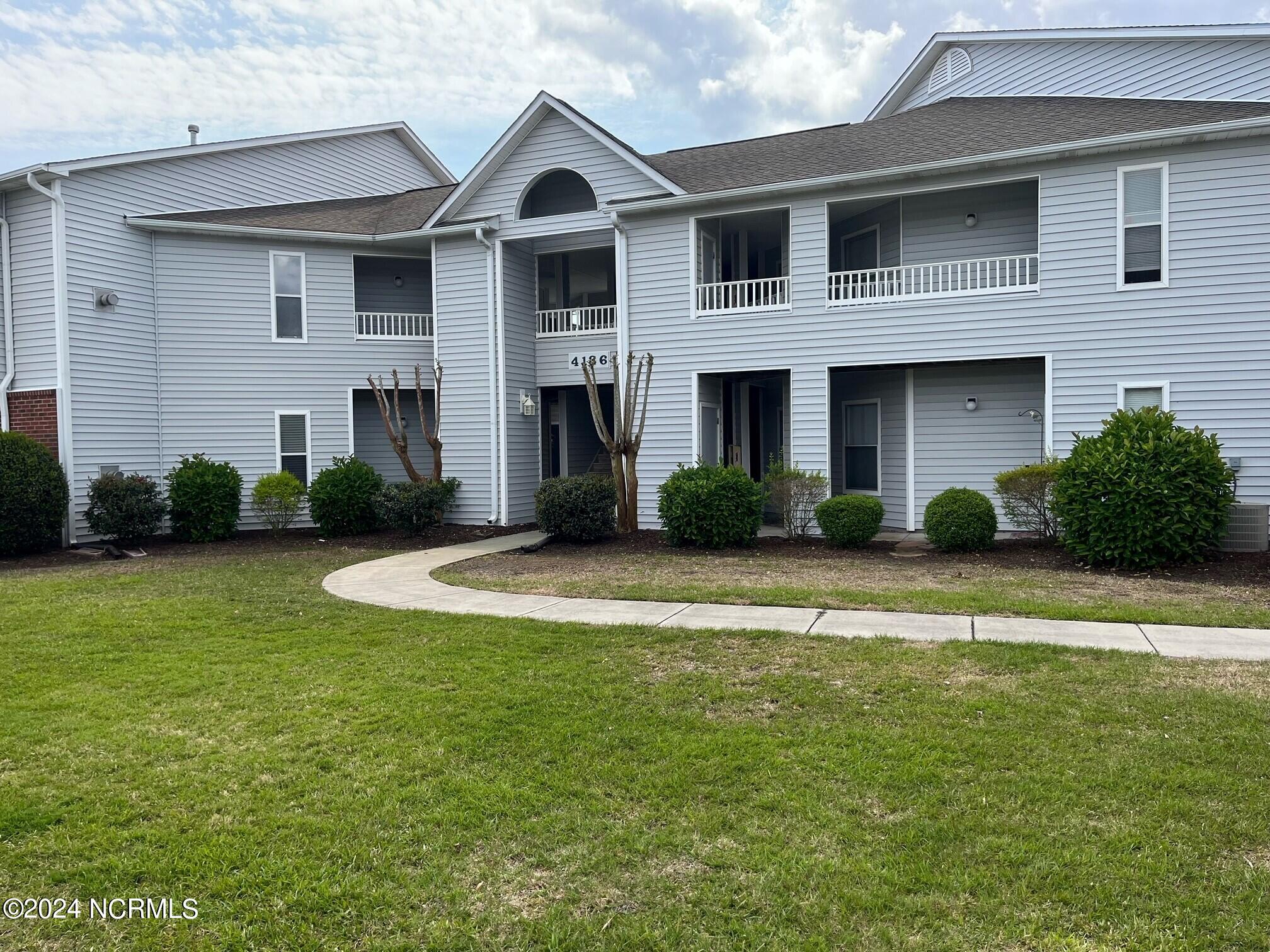 4136 Breezewood Drive Apt 203 Property Photo 1