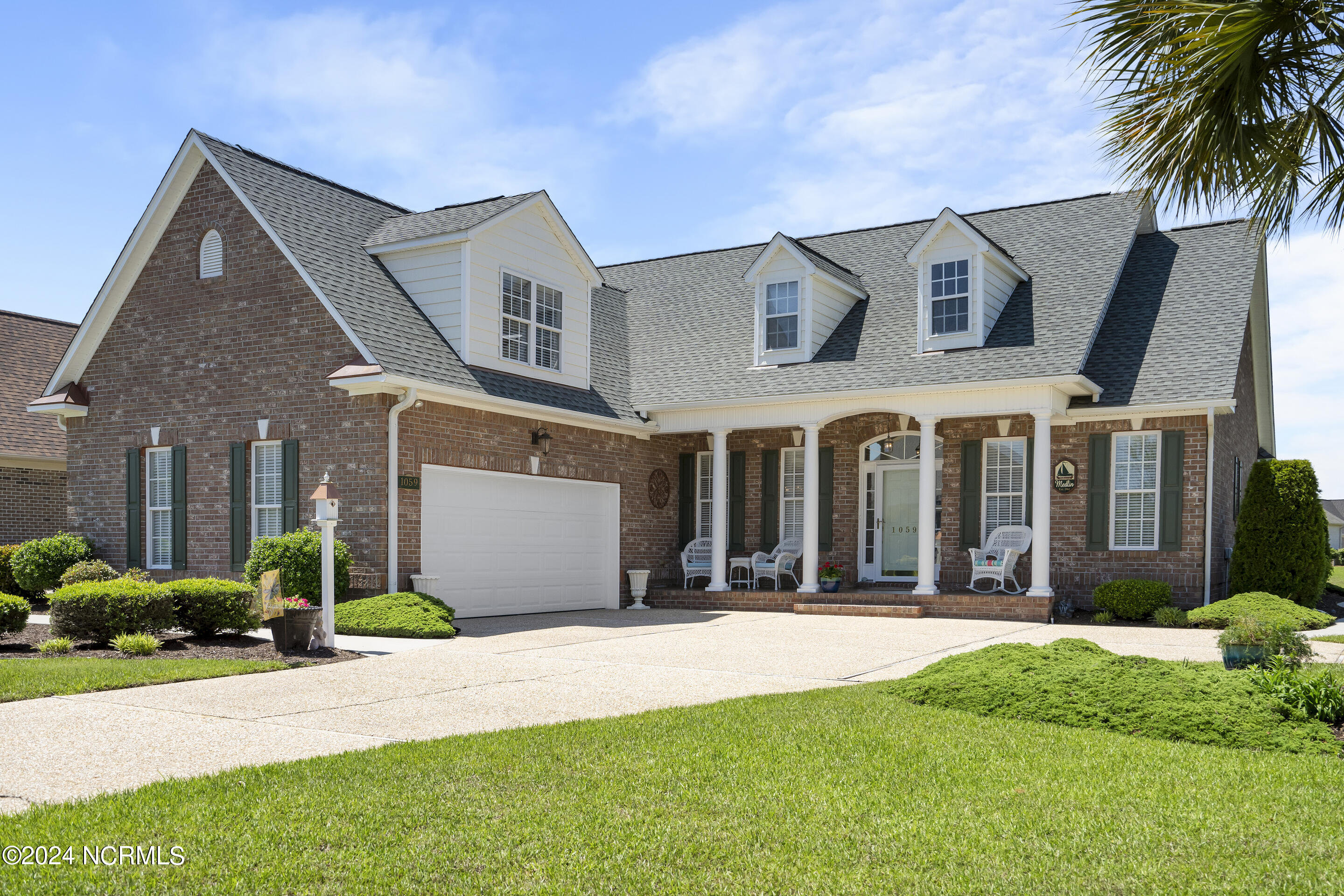 1059 Golden Sands Way Property Photo 1