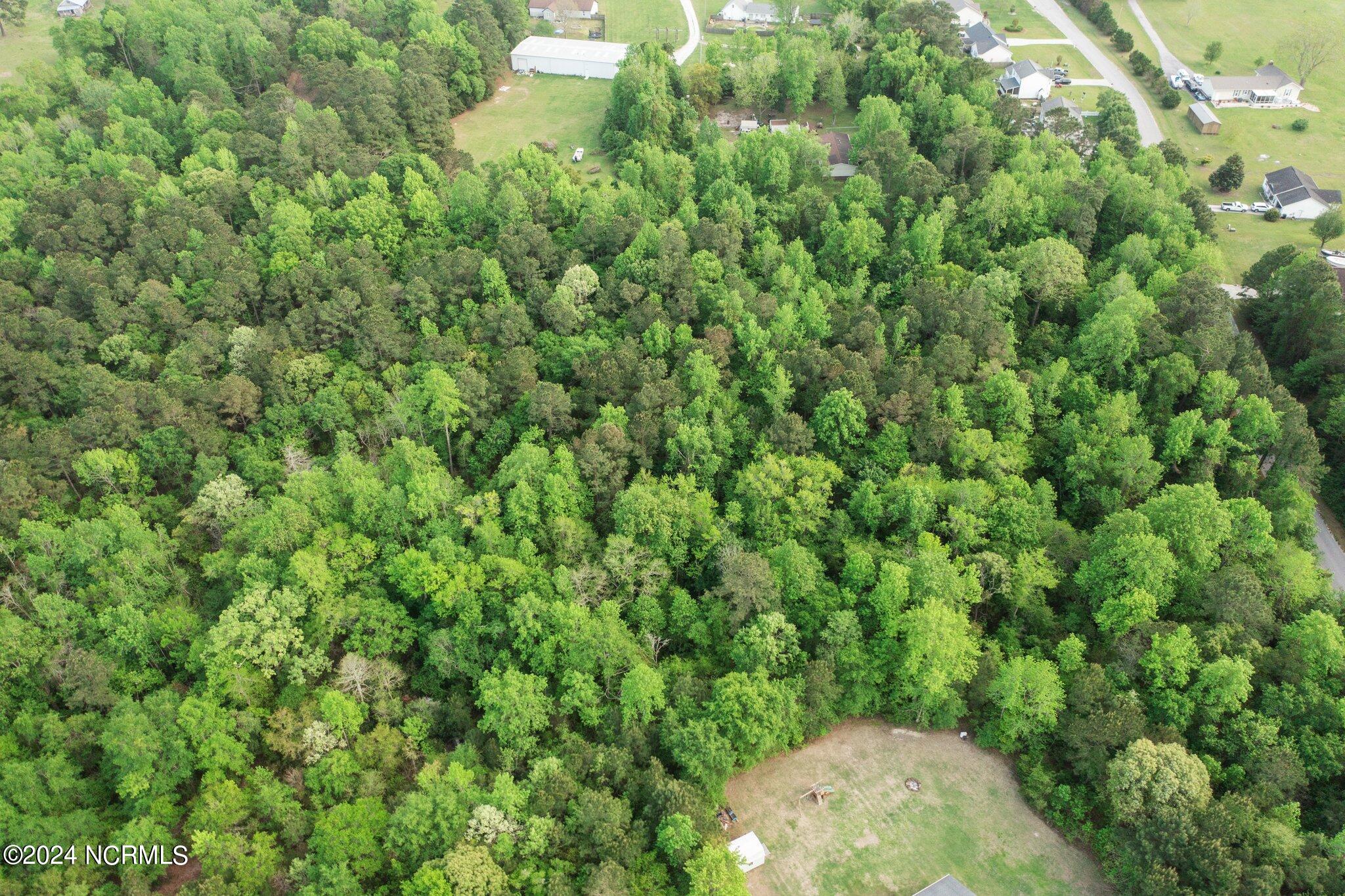 112 Beagle Drive Property Photo 2
