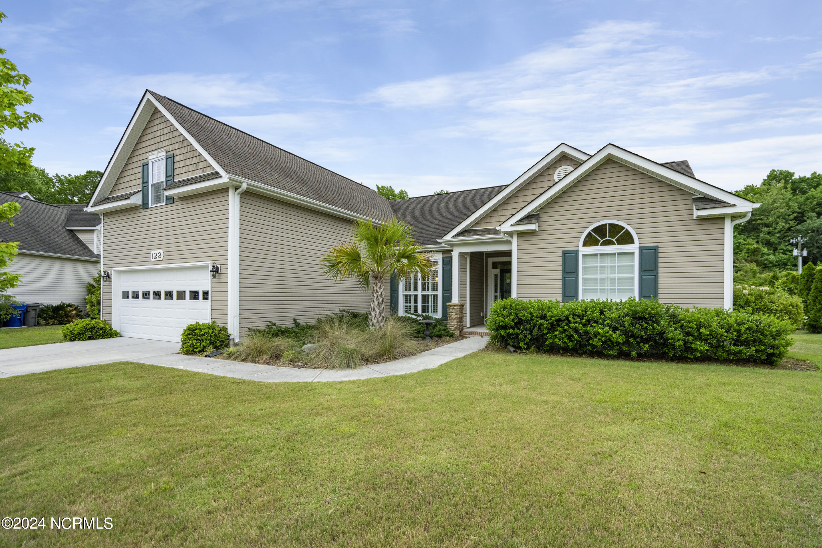 122 Leyland Way Property Photo 1