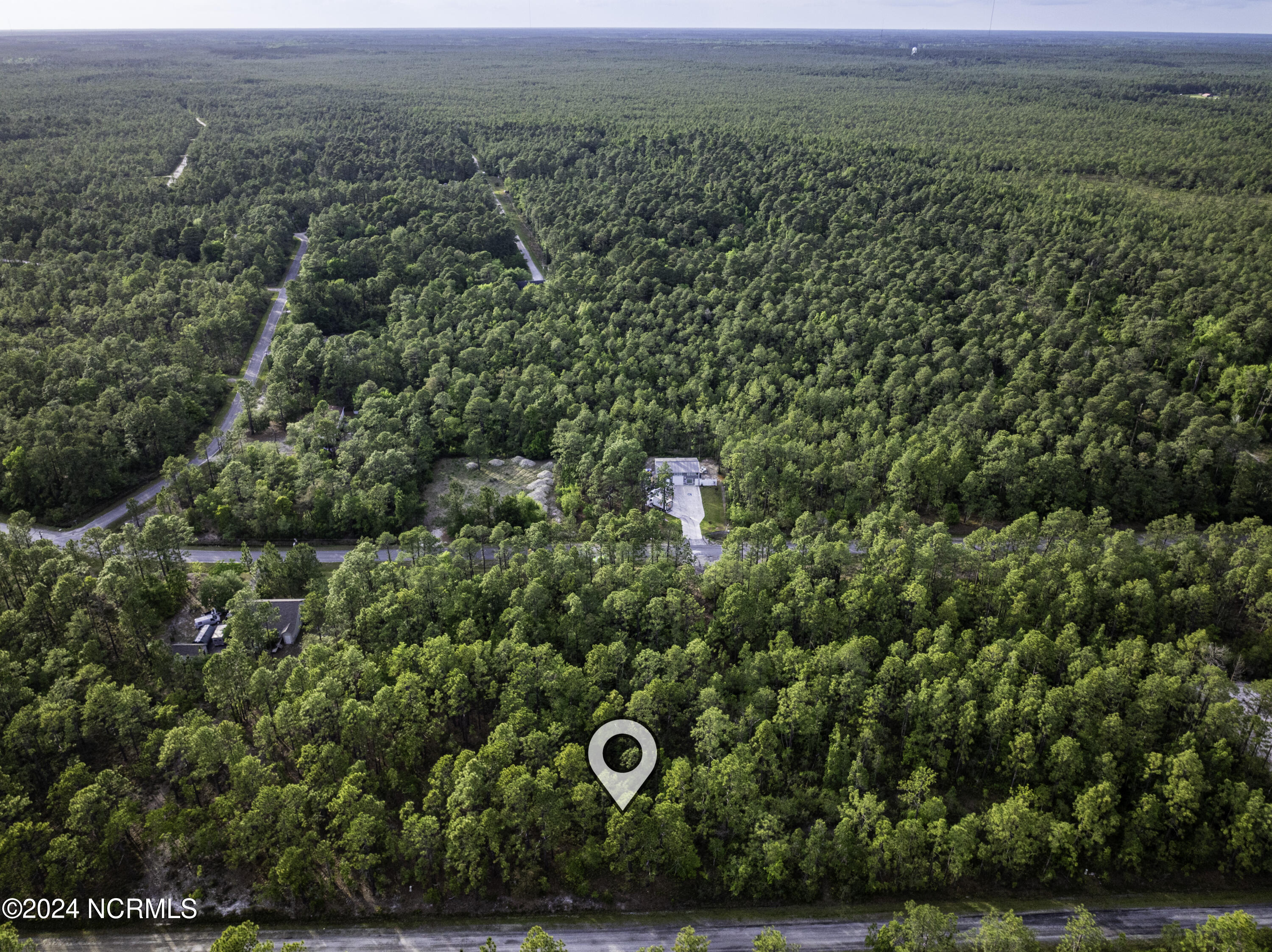 147+148 Sunset Road Property Photo 1