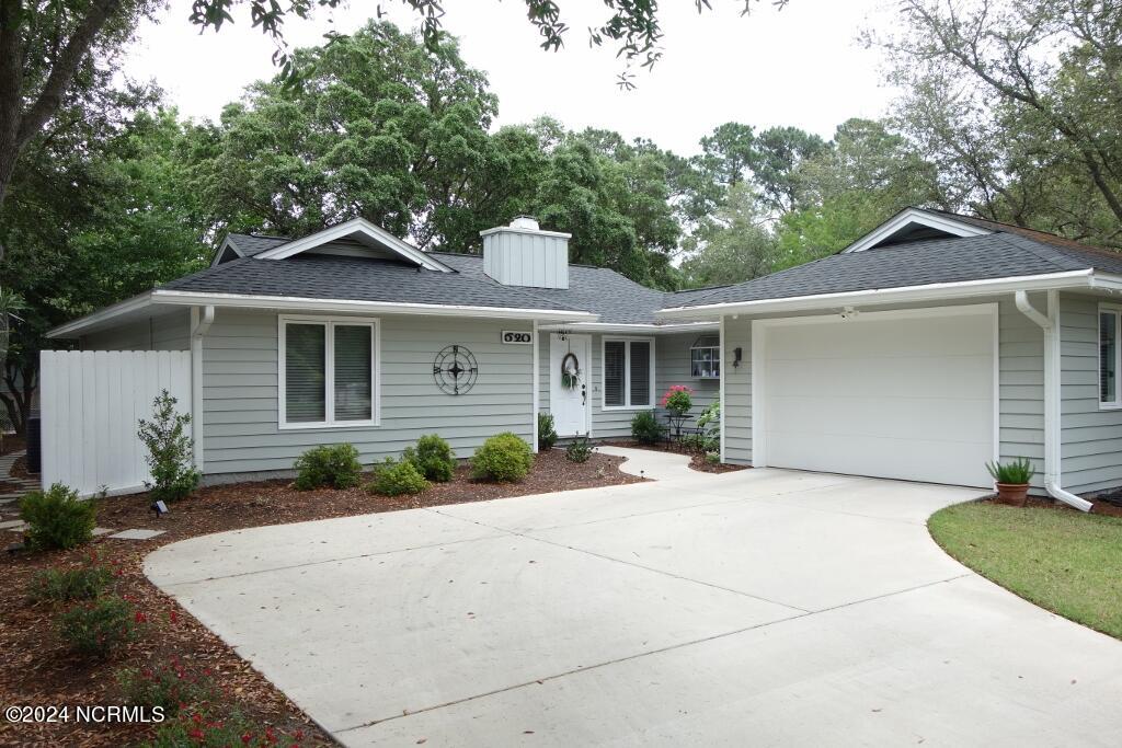 620 Camellia Lane Property Photo 1