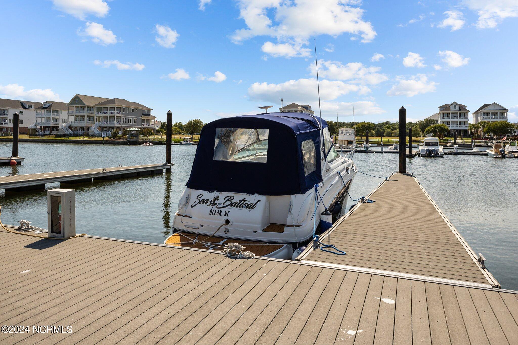 Bt Slip Dock B Cannonsgate 14b Property Photo 6