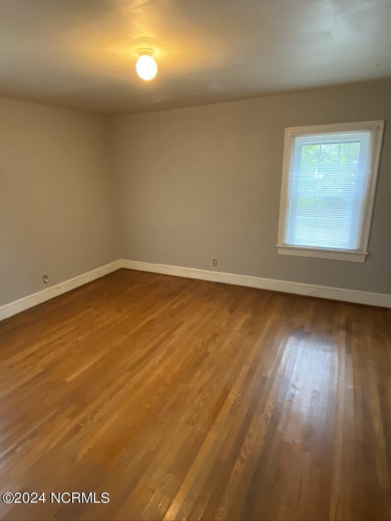 625 S Elm Street A Property Photo 2