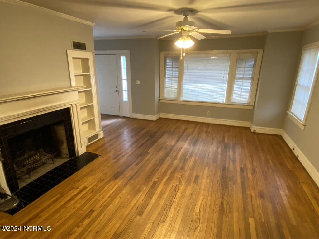 625 S Elm Street A Property Photo 5