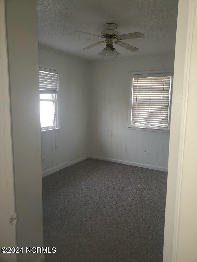 972 Gaye Avenue Property Photo 9