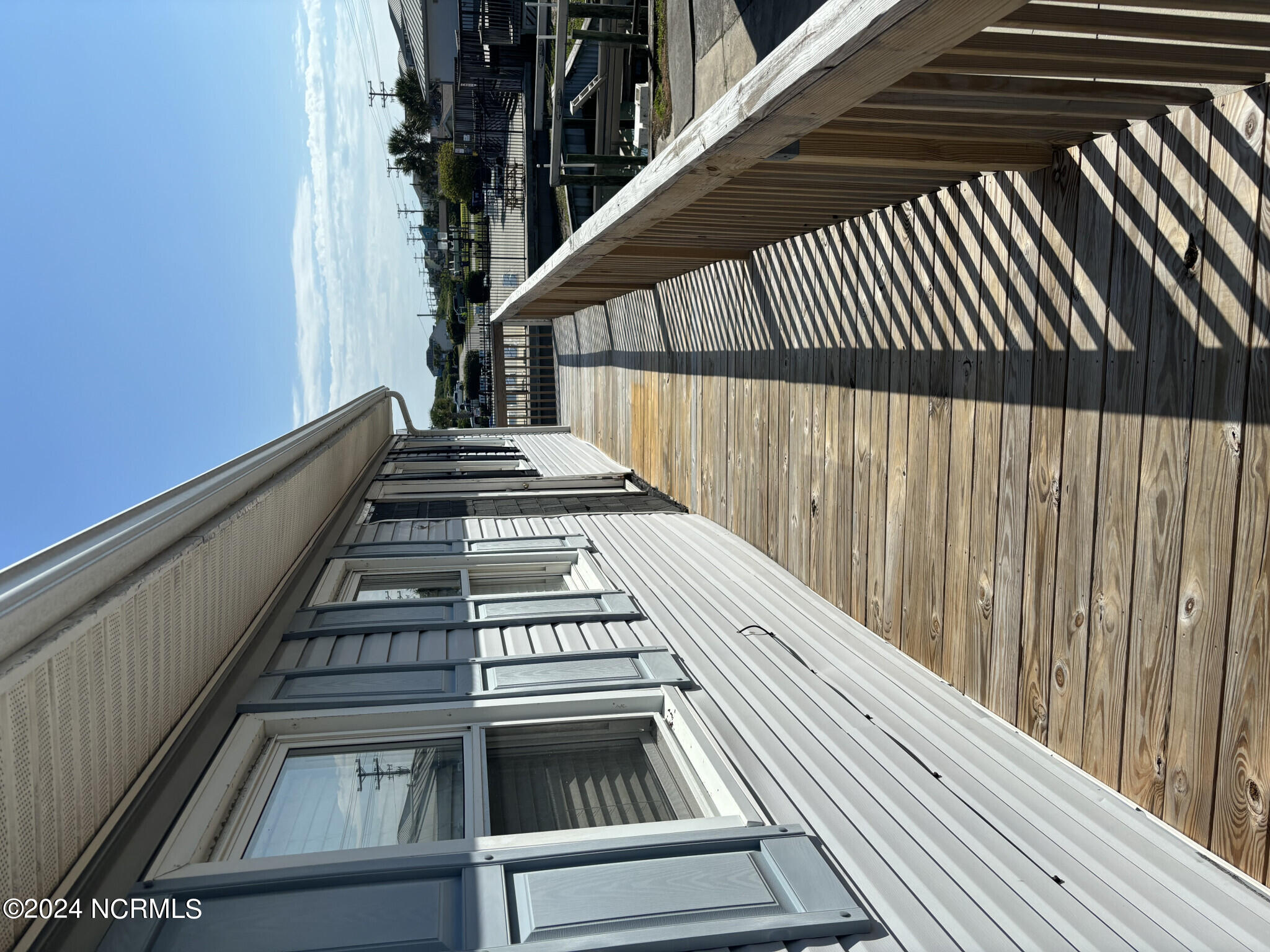 972 Gaye Avenue Property Photo 11