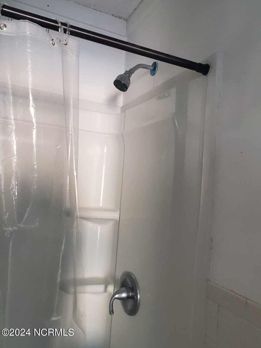 972 Gaye Avenue Property Photo 15