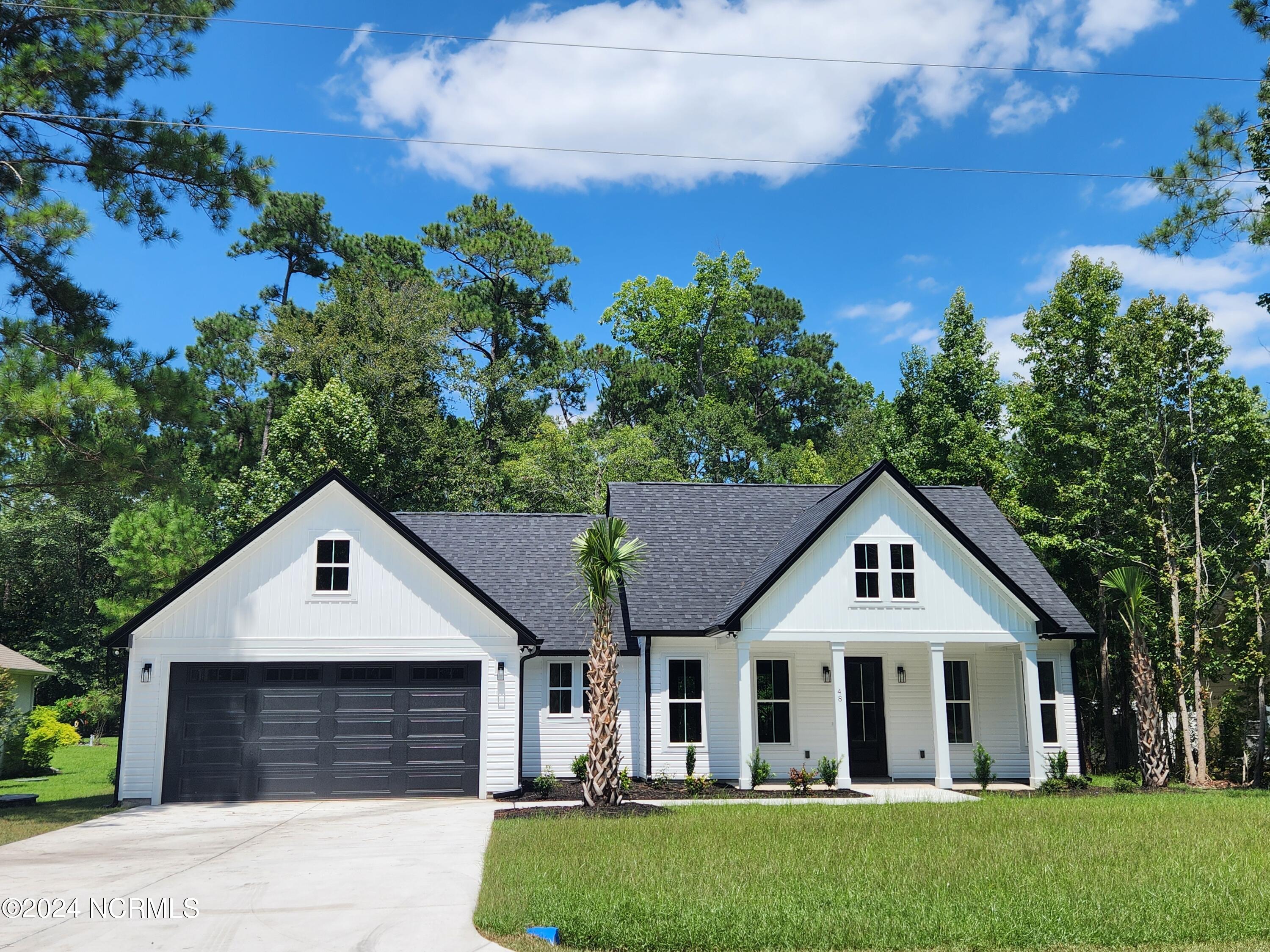 48 Country Club Drive Property Photo 1
