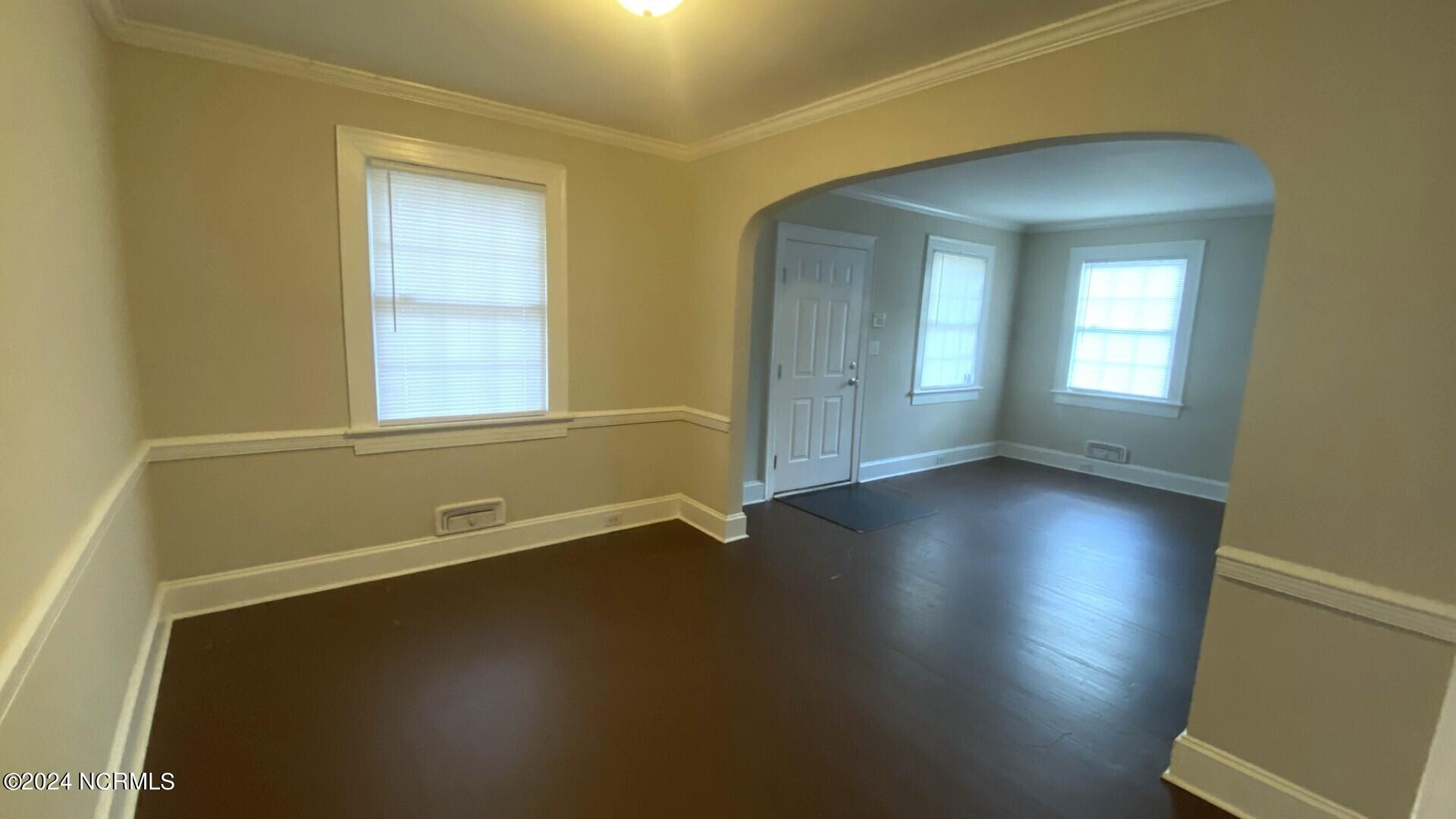 1004 Anderson Street Property Photo 4