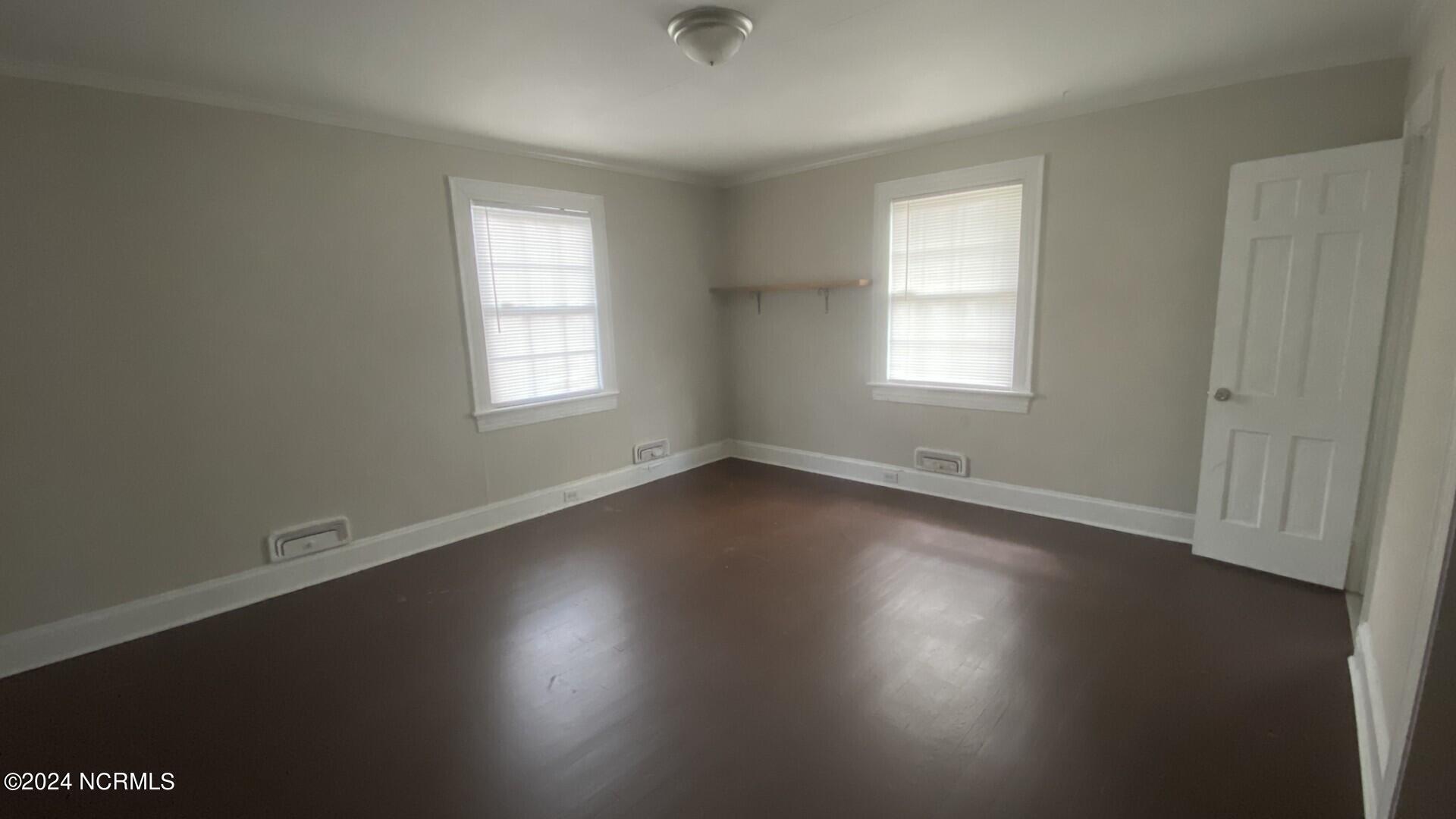 1004 Anderson Street Property Photo 6