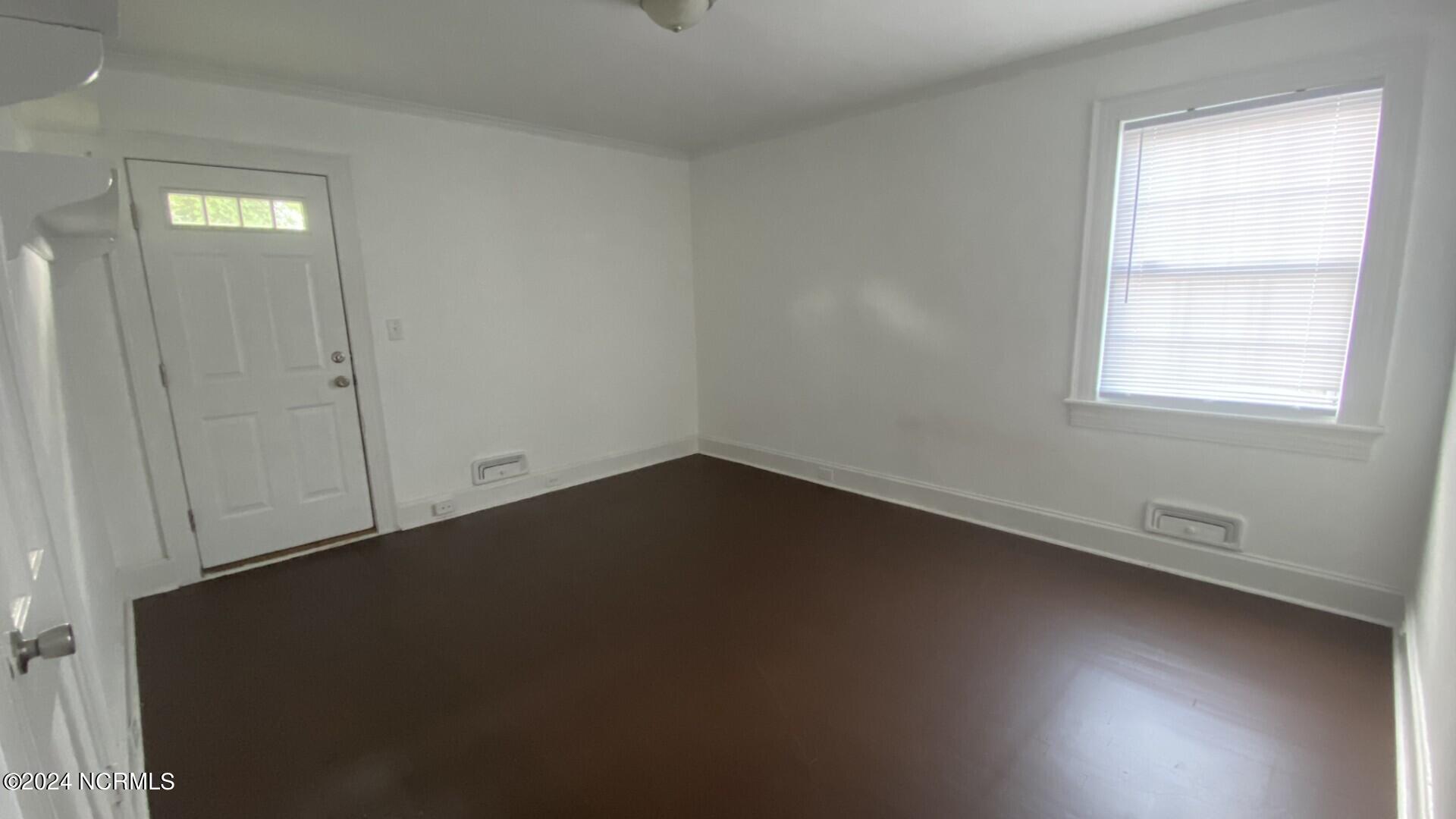 1004 Anderson Street Property Photo 7