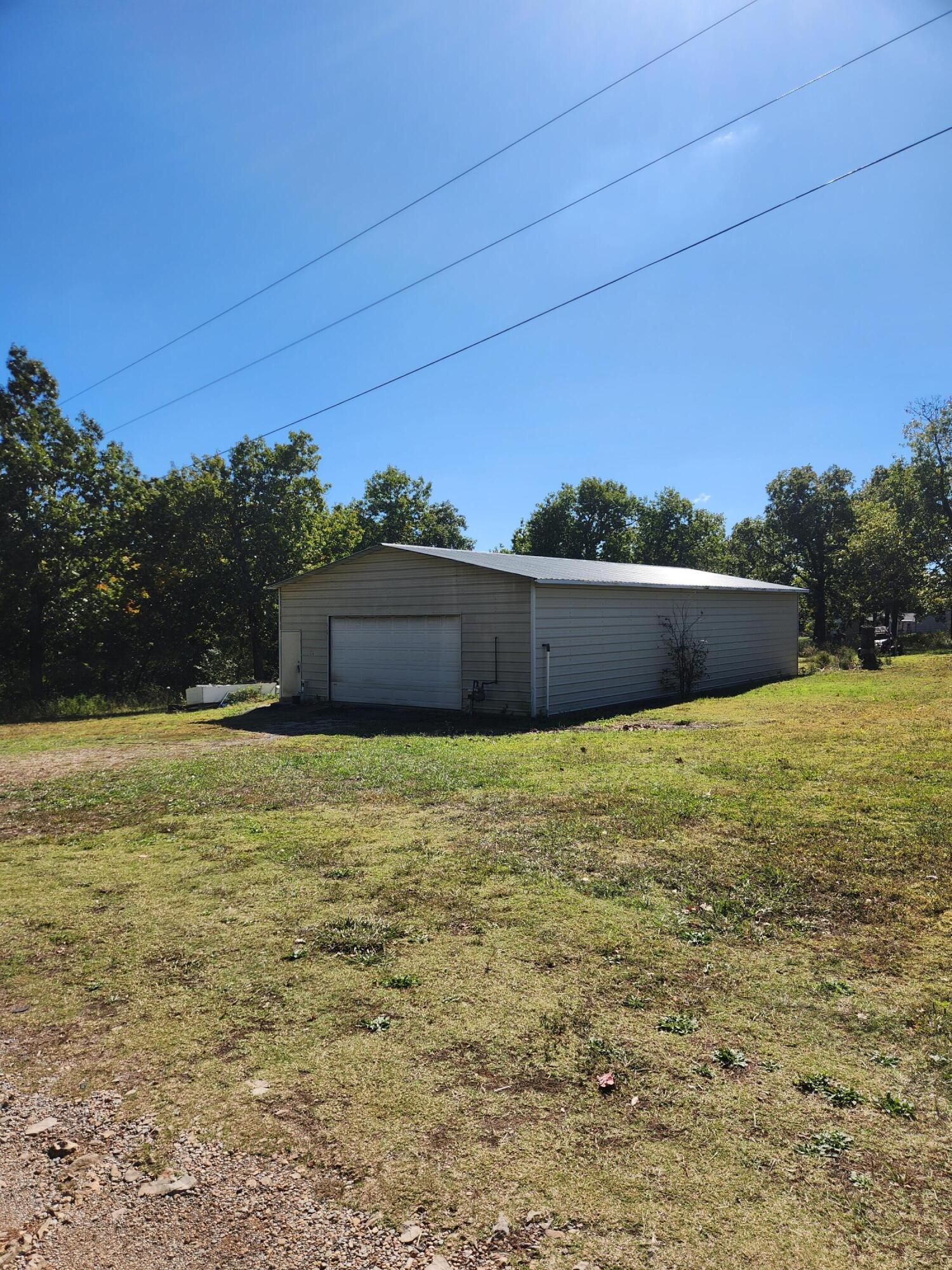 62083 E 336 Lane Property Photo