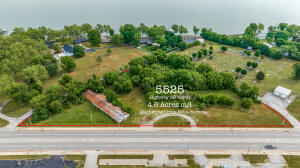 5525 Us-59 Property Photo