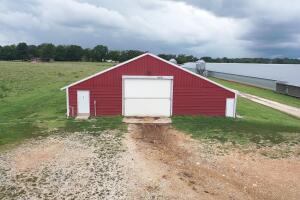 12470 Jim Devault Road Property Photo 10
