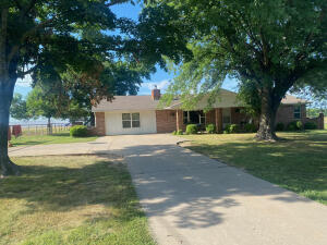 12470 Jim Devault Road Property Photo 13