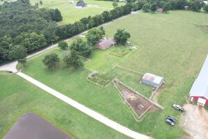 12470 Jim Devault Road Property Photo 38
