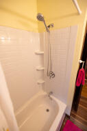 1902 Nw G Street Property Photo 14