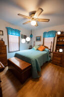 1902 Nw G Street Property Photo 15