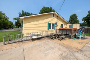 1902 Nw G Street Property Photo 19