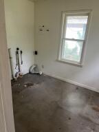 220 Nw I Street Property Photo 11