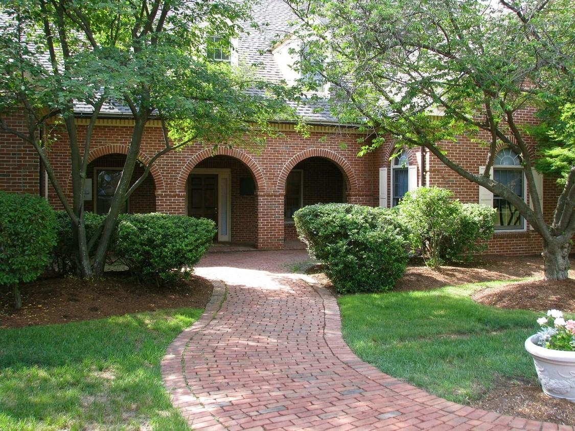 116 South River Road Property Photo 1