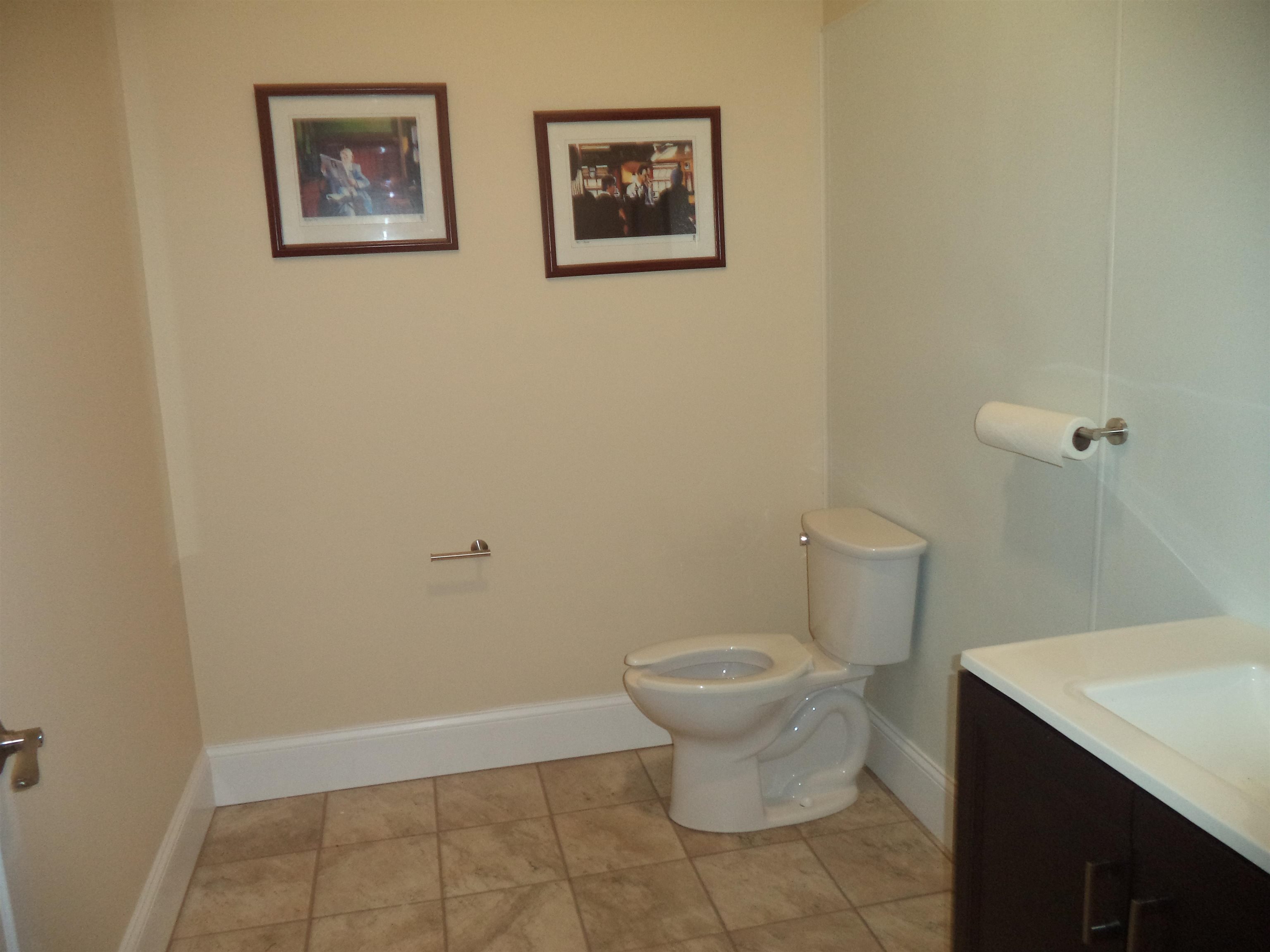 37 Stevens Street 204 Property Photo 8
