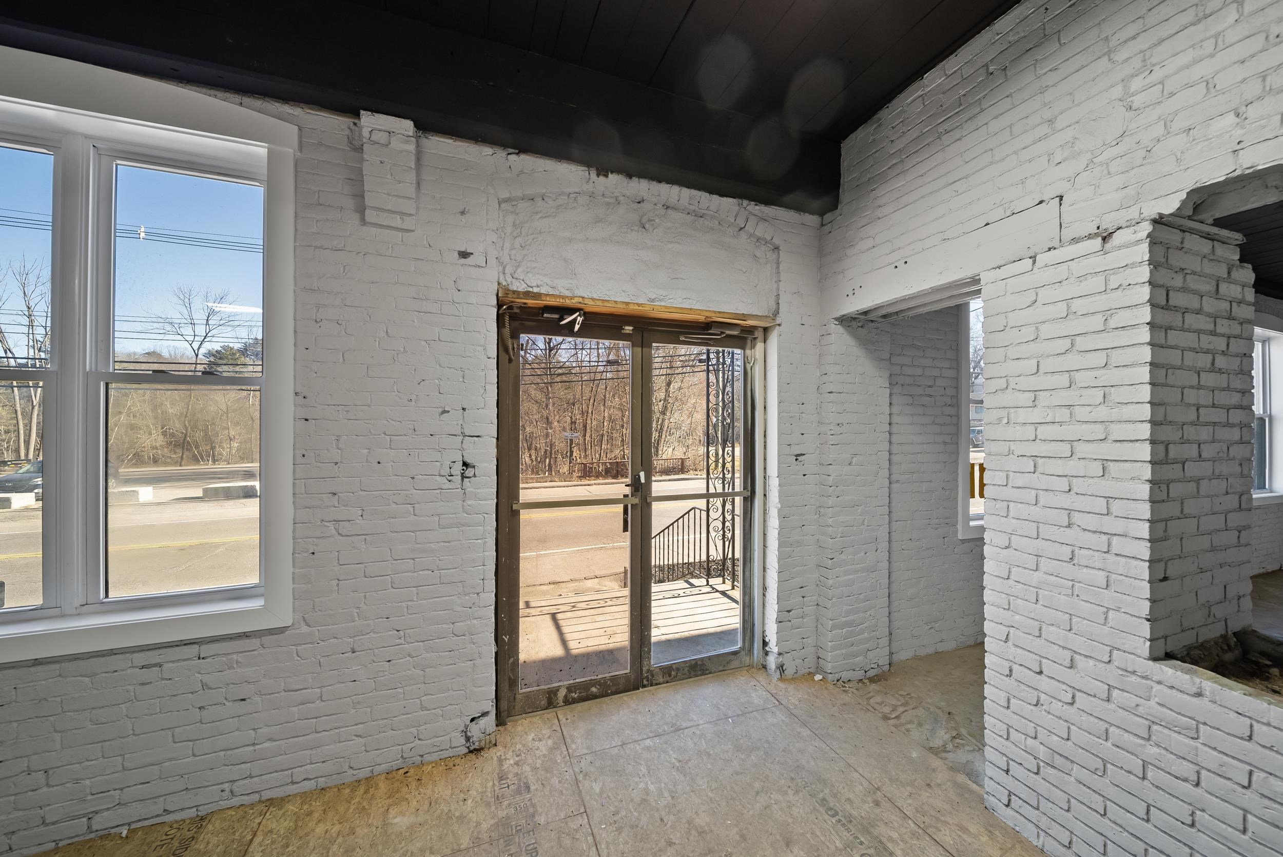174 N Main Street Property Photo 18
