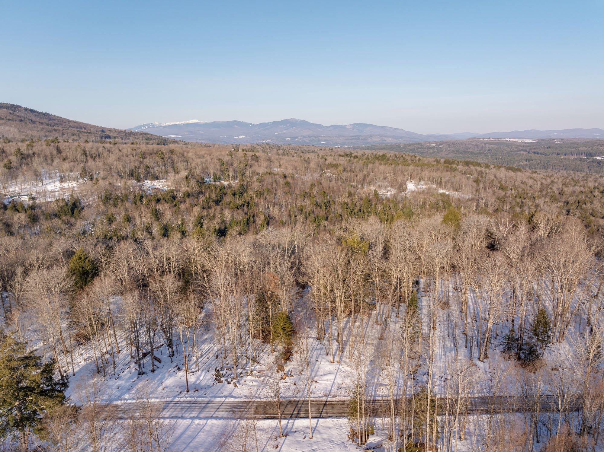 Brookview Lane Property Photo 9