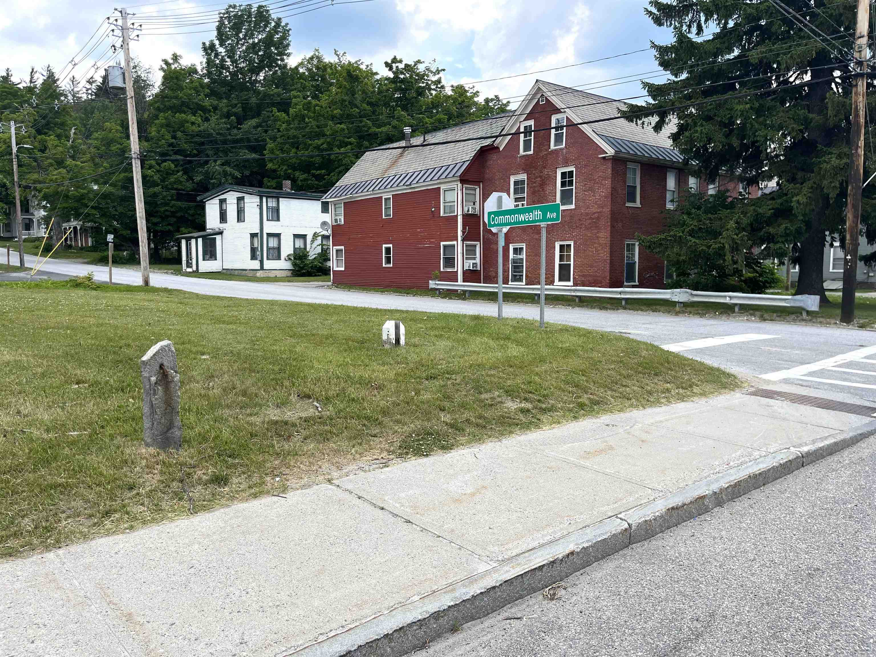 83 Main Street Property Photo 1