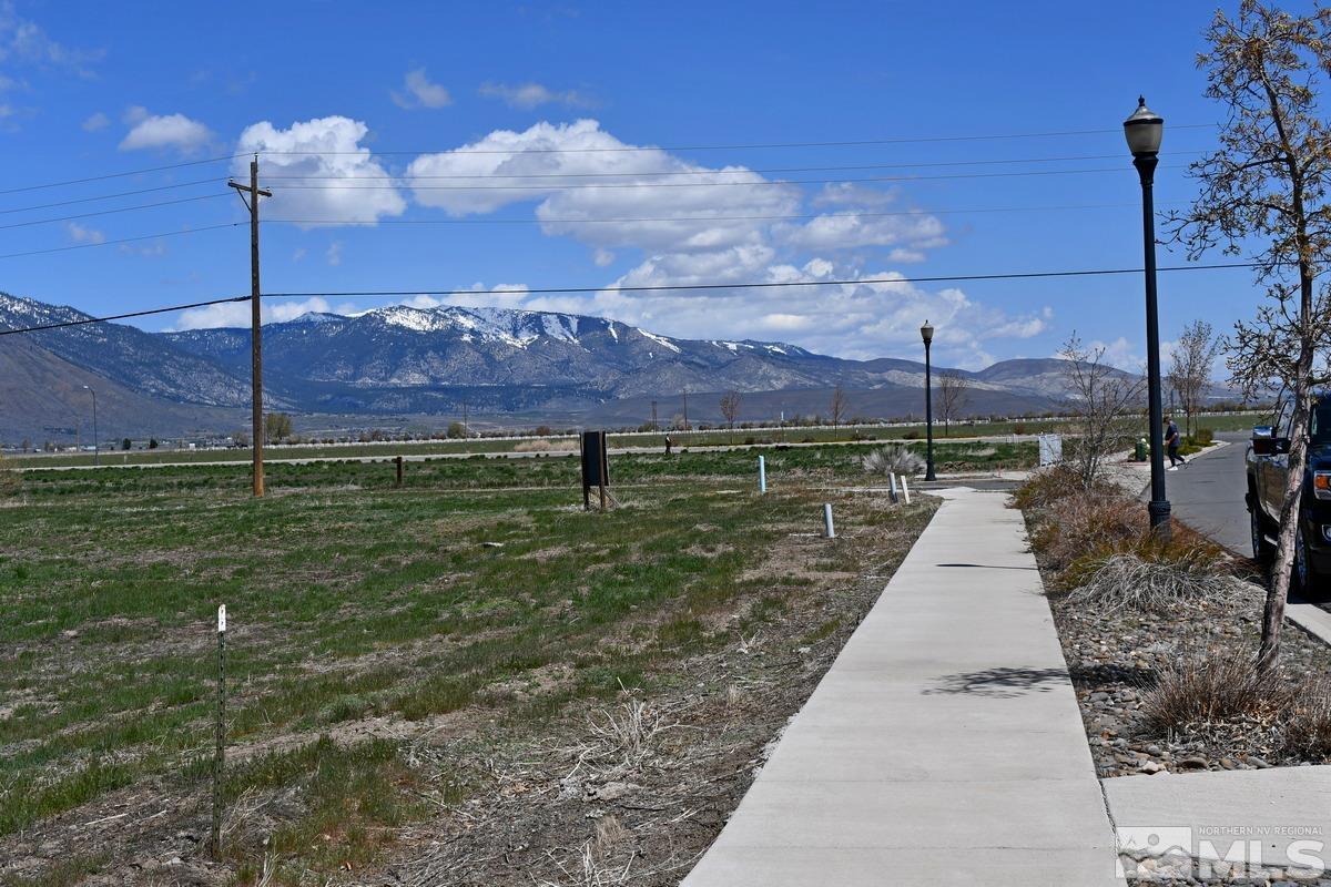 1786 Monte Vista Property Photo 4