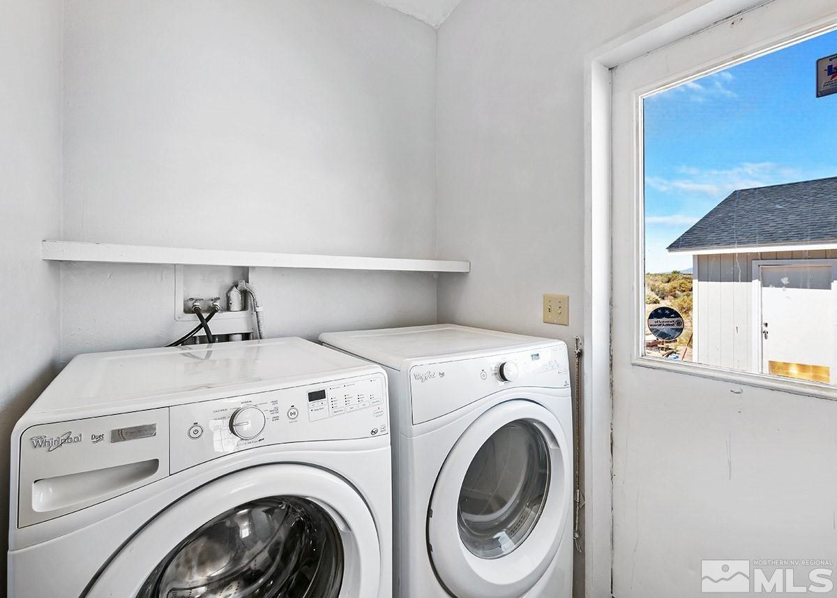 4280 Margoree Ln Property Photo 14