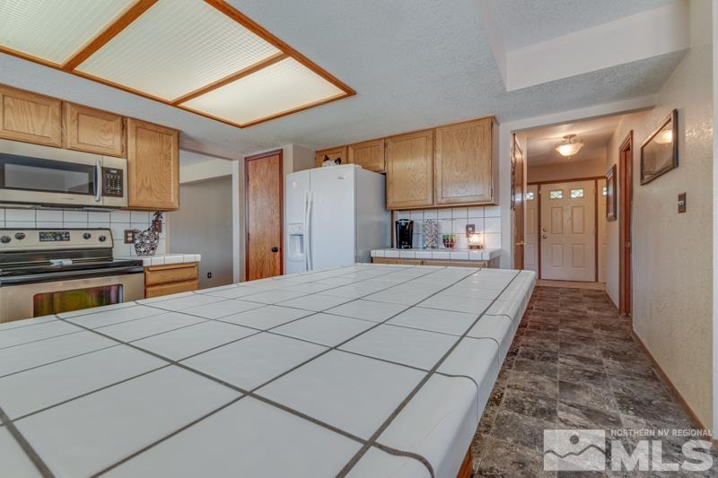 1792 Mathe Drive Property Photo 15
