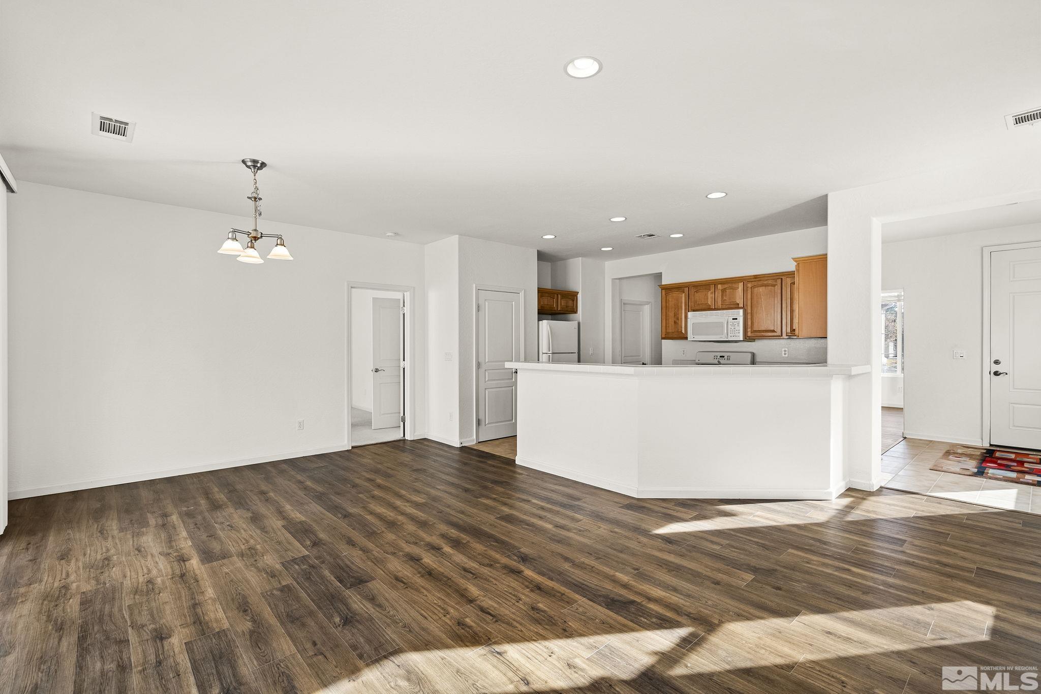 1435 Orchard Park Trl Property Photo 8