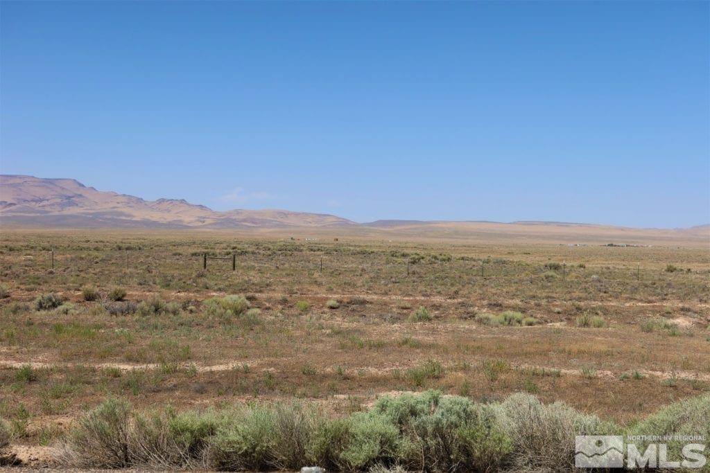 521002 Hwy 306 Property Photo 3