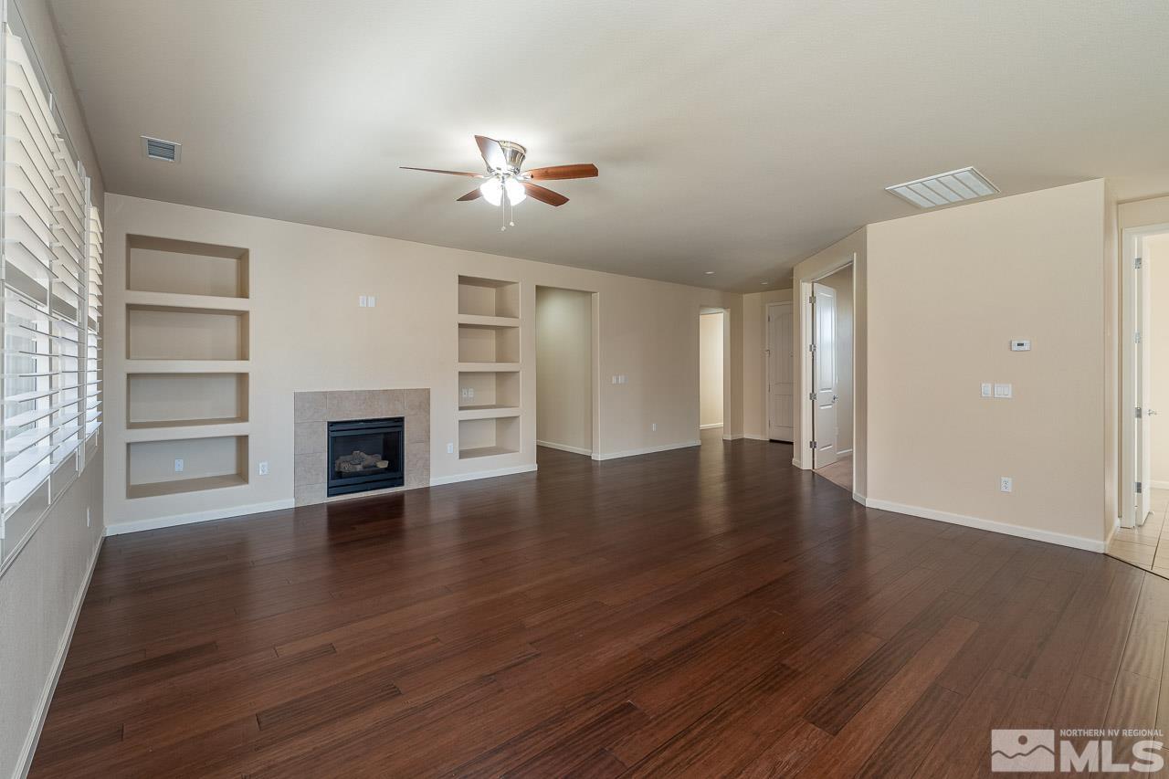 1407 Hogadon Way Property Photo 7