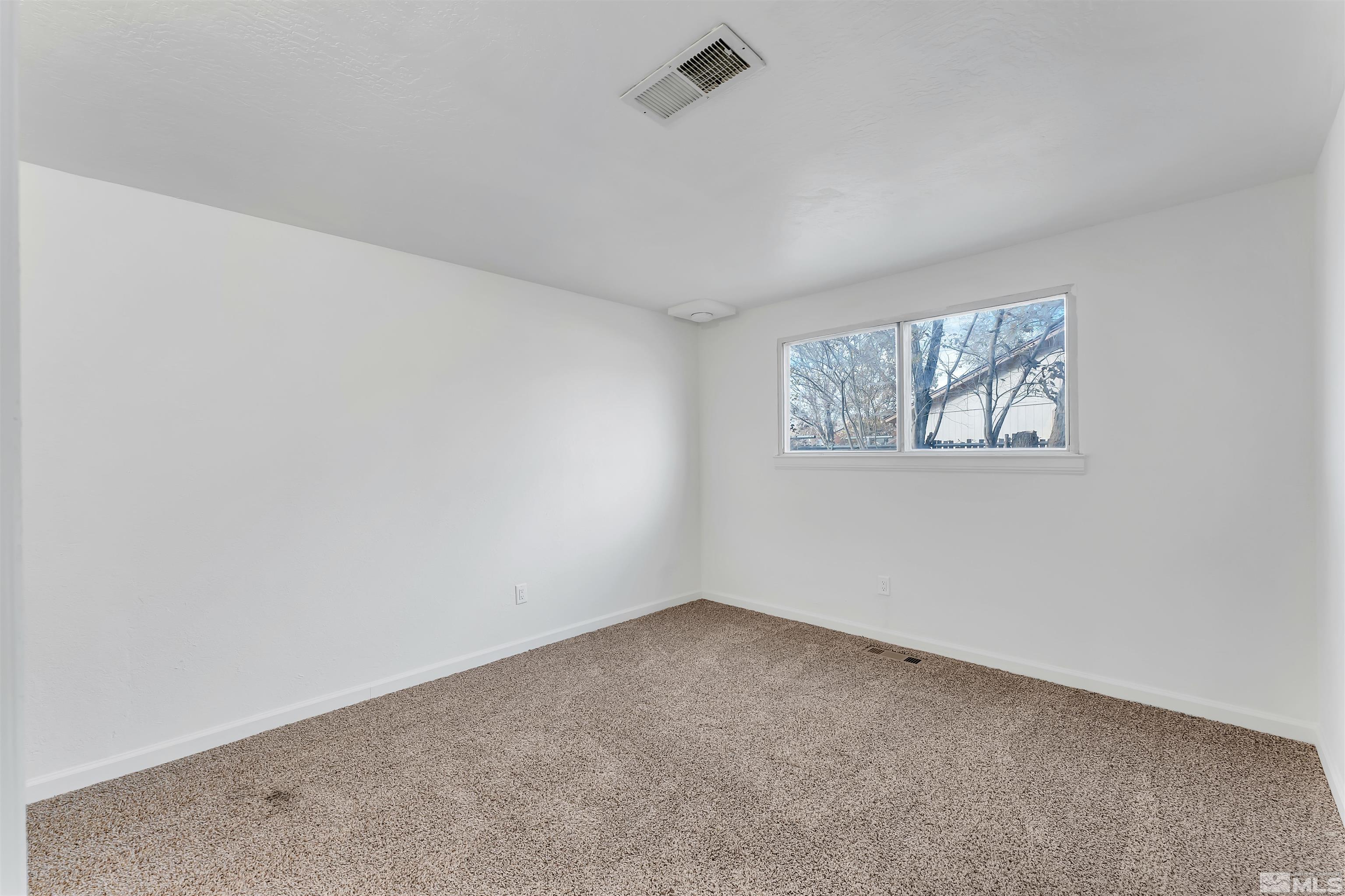 711 Desert View Ct Property Photo 19