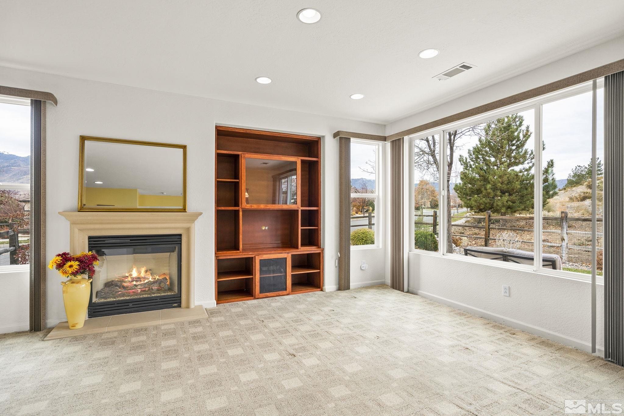 1201 Firefly Ct Property Photo 6