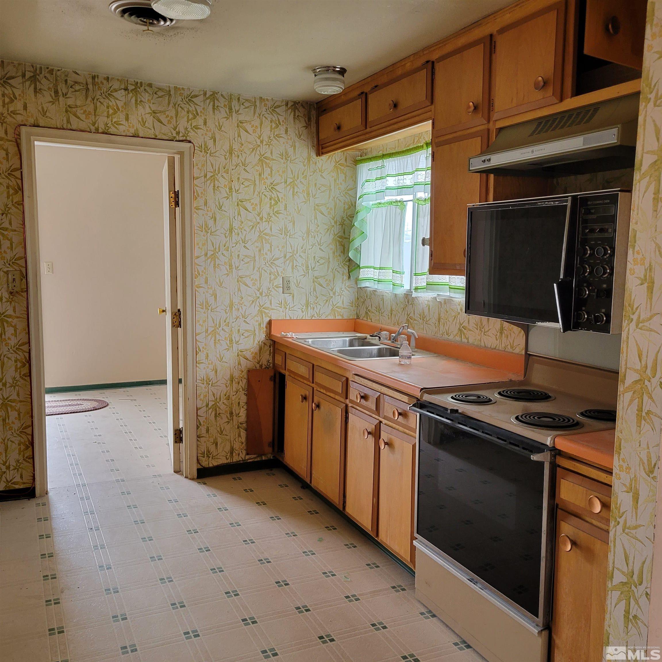 612 F St Property Photo 22