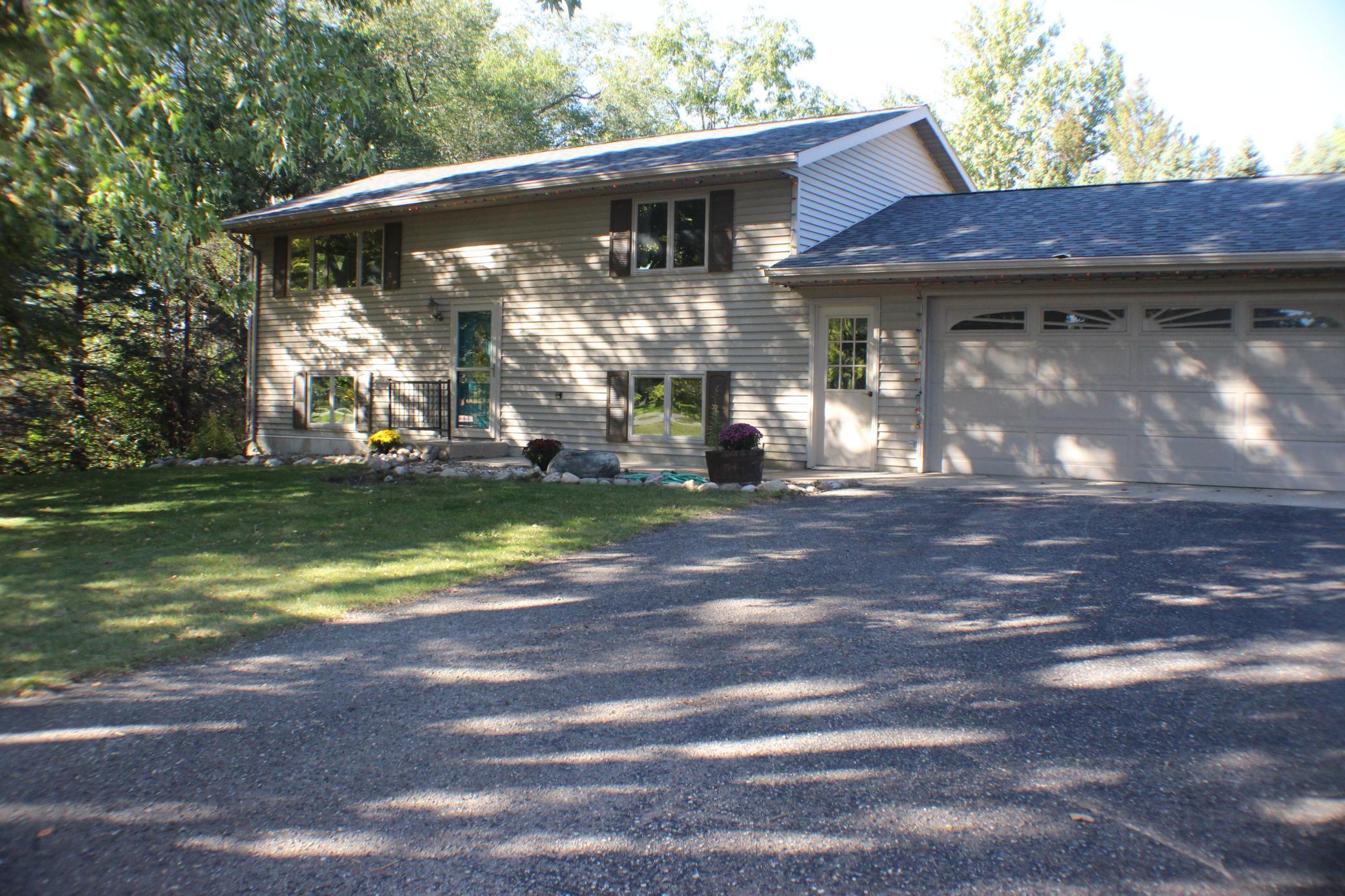 857 Cross Country Lane Property Photo 1