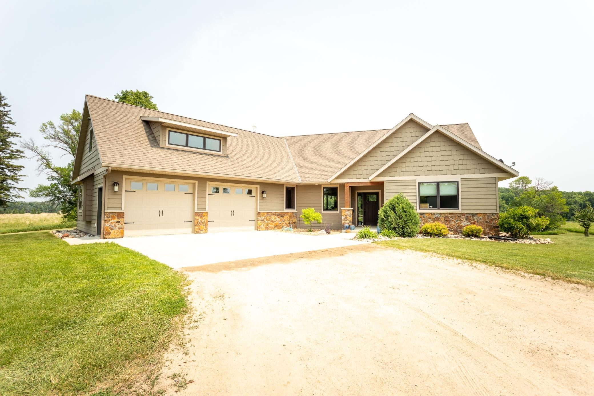 6279 Johnson Road Property Photo 1