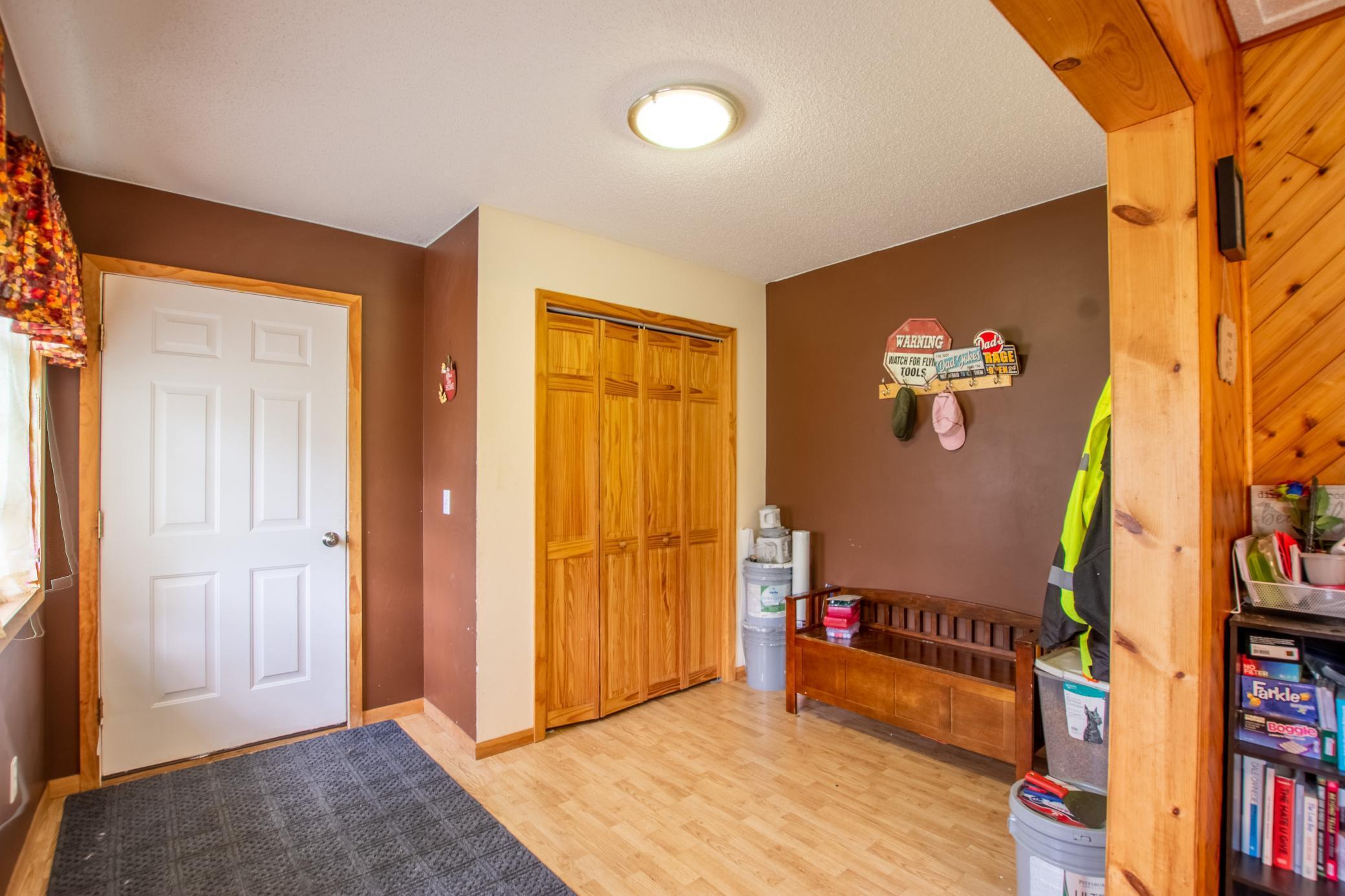 1829 Gregg Court Property Photo 3