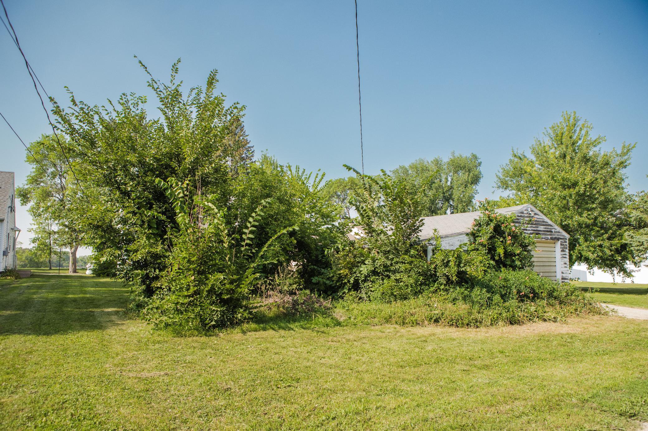 524 E 5th Street Property Photo 4